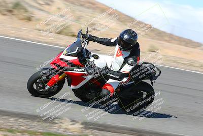media/Feb-05-2023-Classic Track Day (Sun) [[c35aca4a42]]/Group 2/session 3 turn 13/